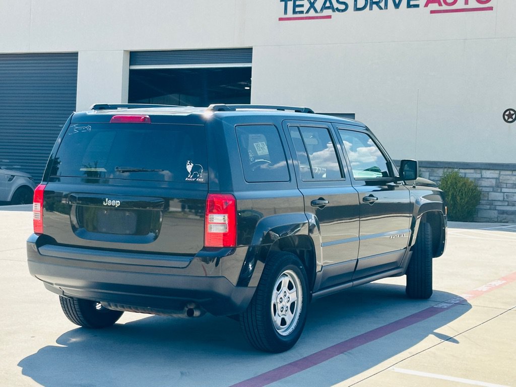 Used 2014 Jeep Patriot Sport w/ Power Value Group FWD image 10
