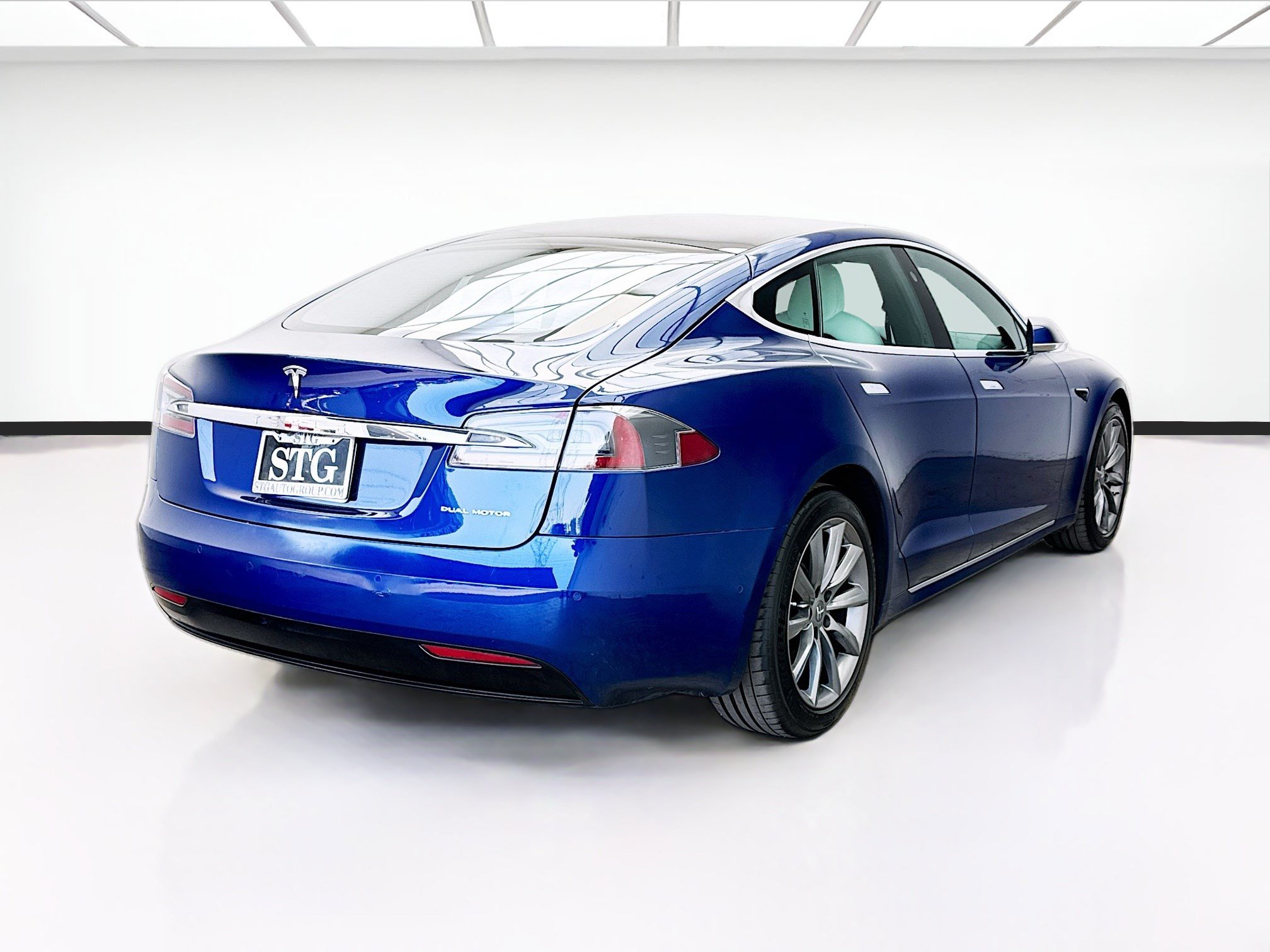 Used 2021 Tesla Model S Long Range AWD/4WD image 4