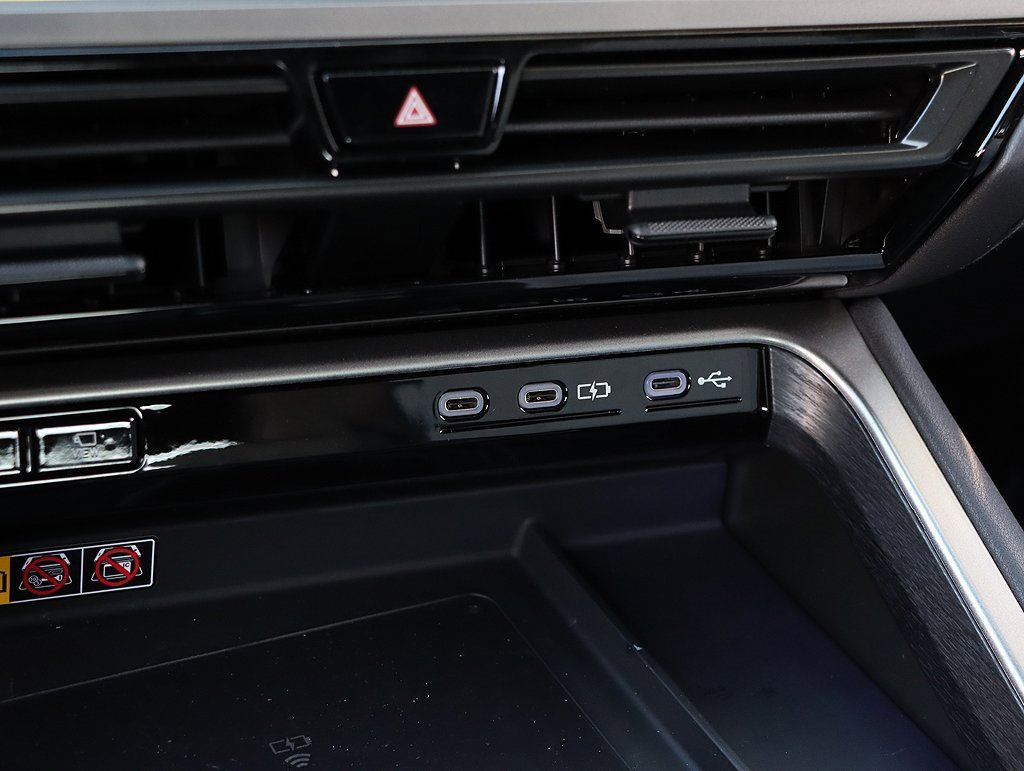 New 2026 Lexus TX 500h AWD image 26