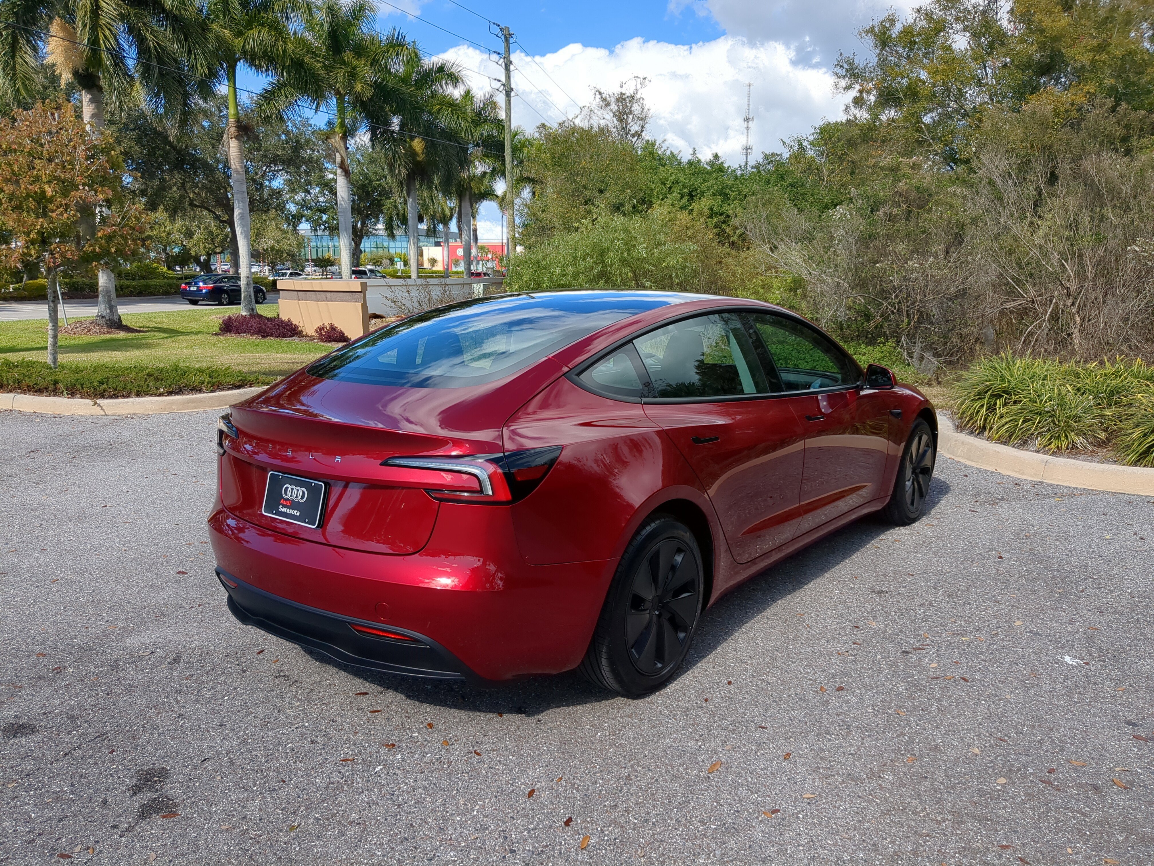 Used 2025 Tesla Model 3 Long Range image 4