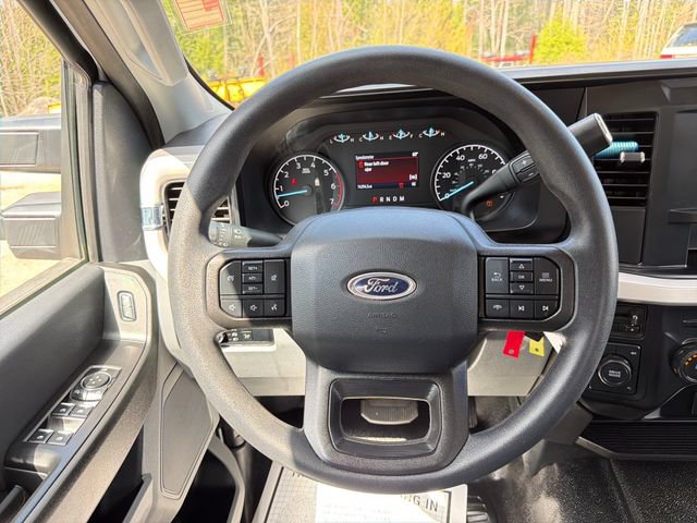 Used 2024 Ford F250 XL AWD/4WD image 17
