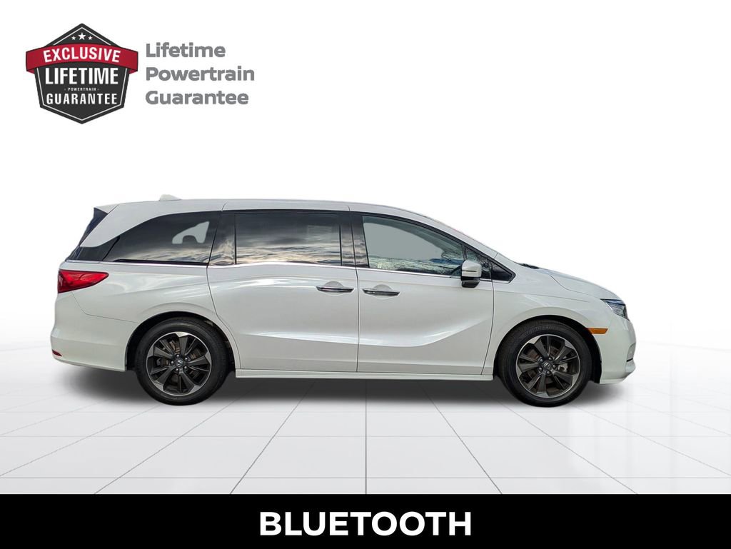 Used 2024 Honda Odyssey Elite image 2