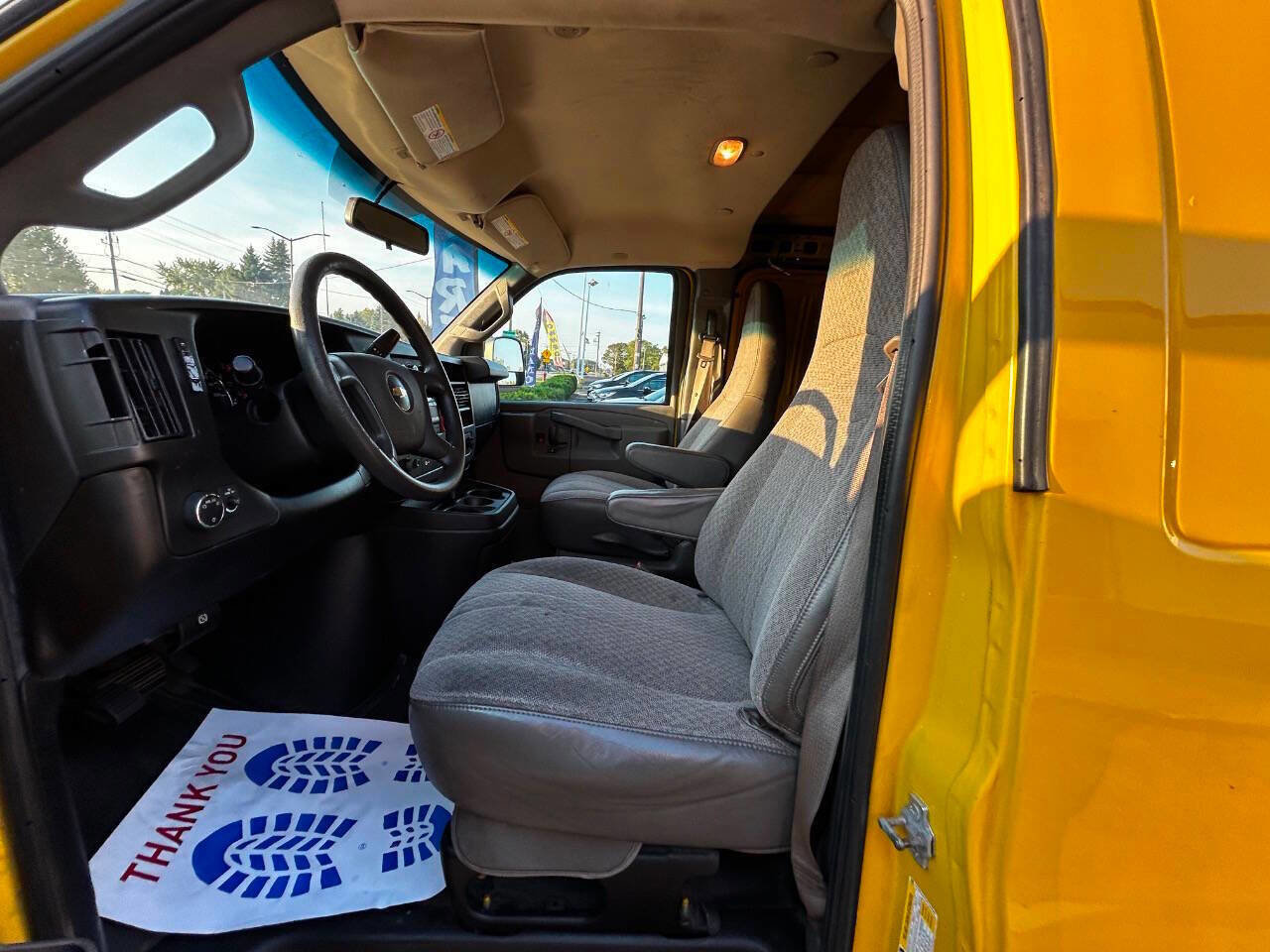 Used 2019 Chevrolet Express 2500 image 8