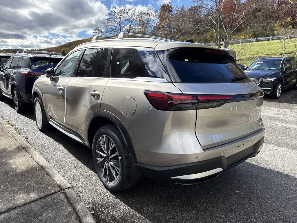 New 2026 INFINITI QX60 Luxe image 4