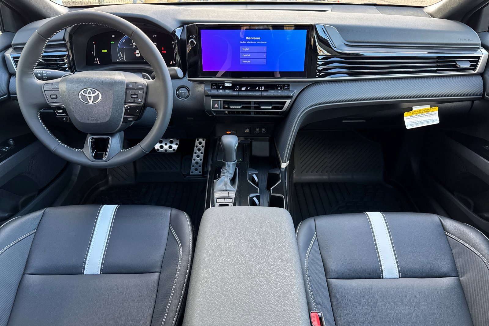 New 2026 Toyota Camry Hybrid image 13
