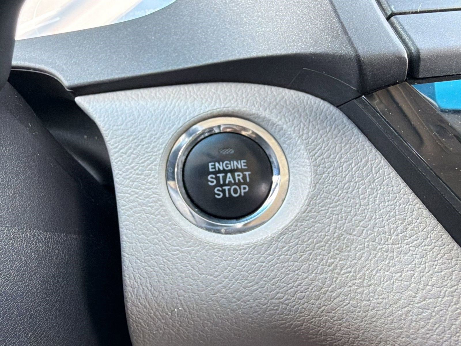 Used 2015 Toyota Sienna XLE image 26