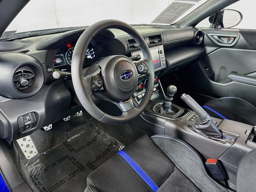 Used 2025 Subaru BRZ tS RWD image 9