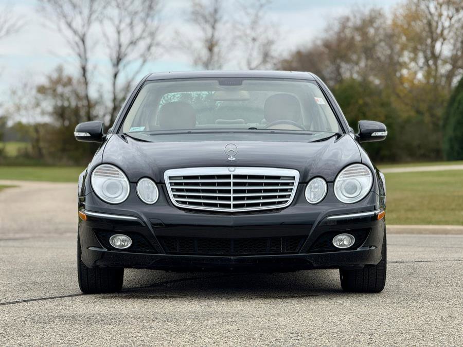 Used 2009 Mercedes-Benz E 350 4MATIC Sedan image 12