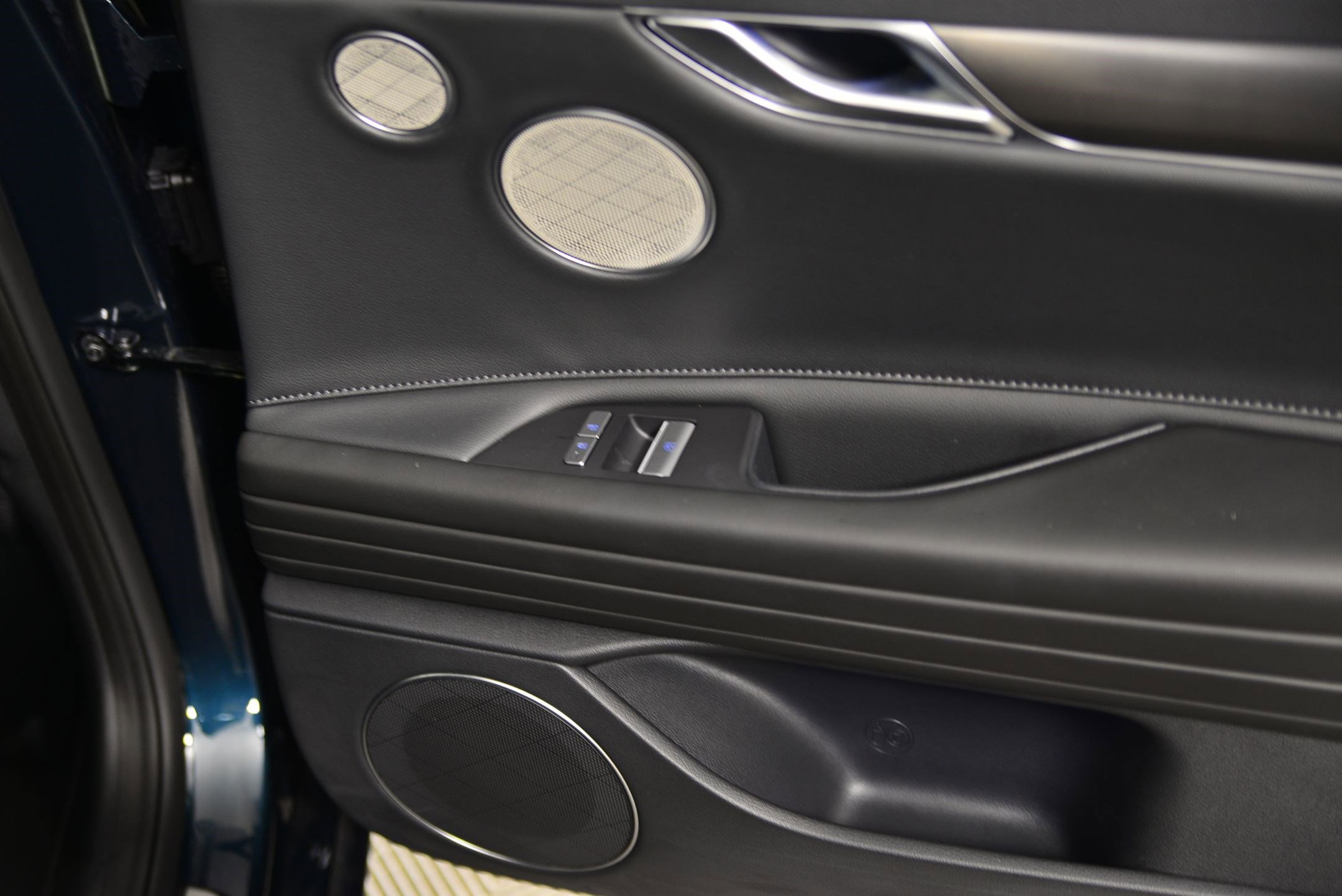 Used 2023 Genesis G80 3.5T Sport image 24