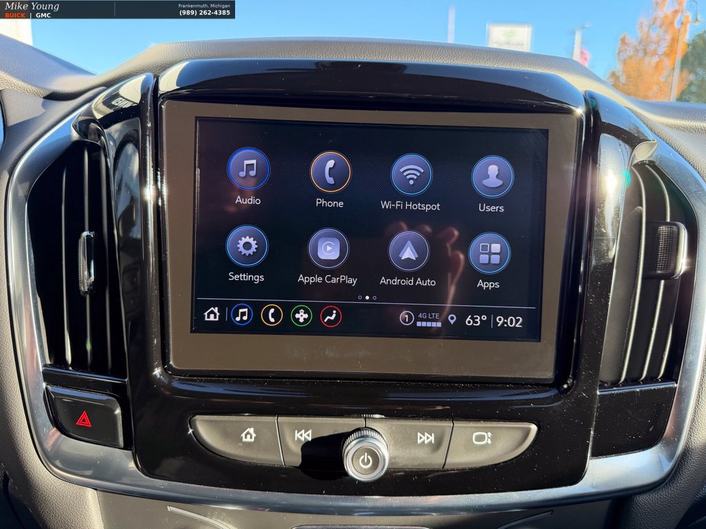 Used 2023 Chevrolet Traverse LT w/ LPO, Floor Liner Package FWD image 28