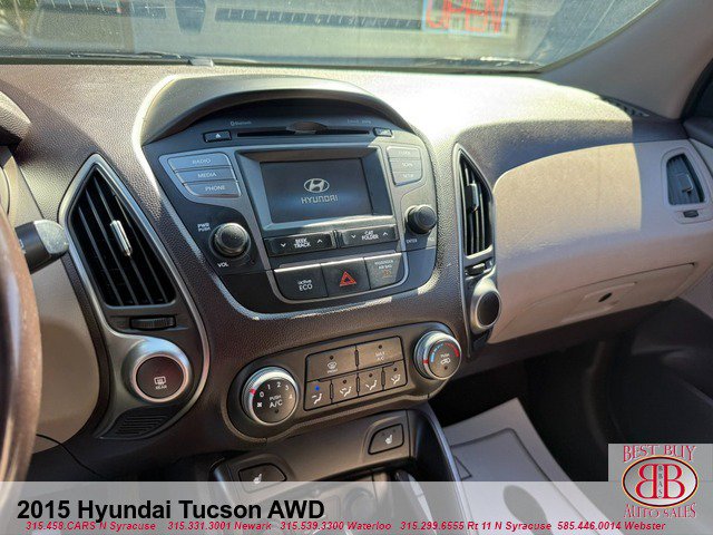 Used 2015 Hyundai Tucson SE AWD/4WD image 19