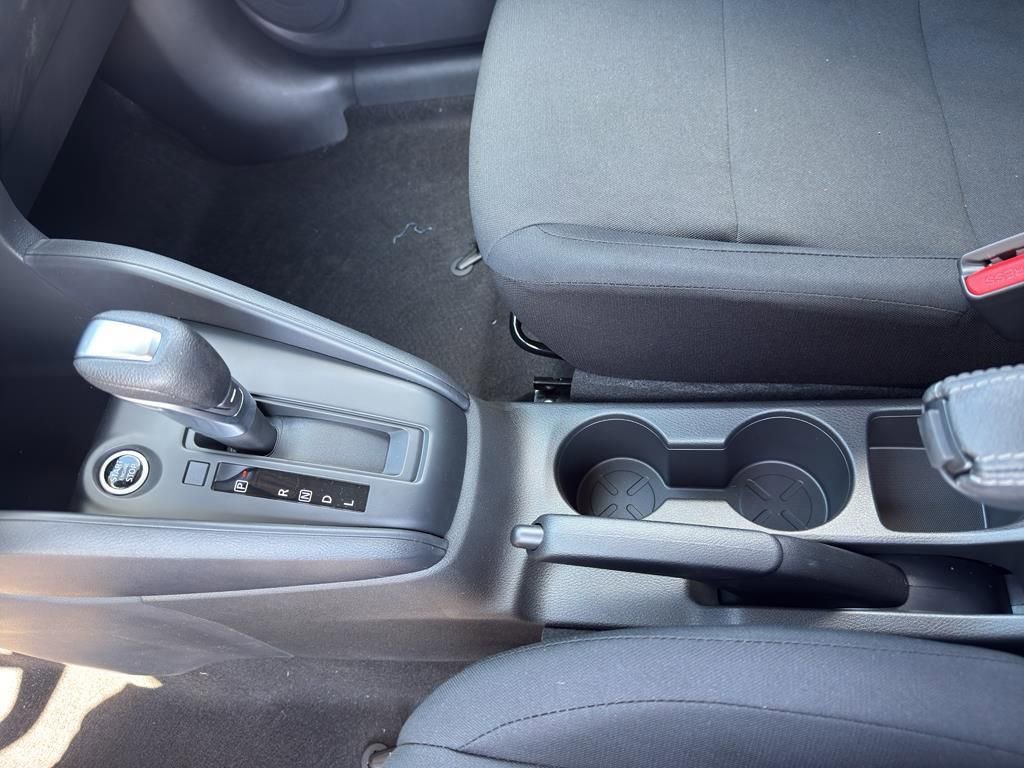 New 2025 Nissan Kicks S image 27