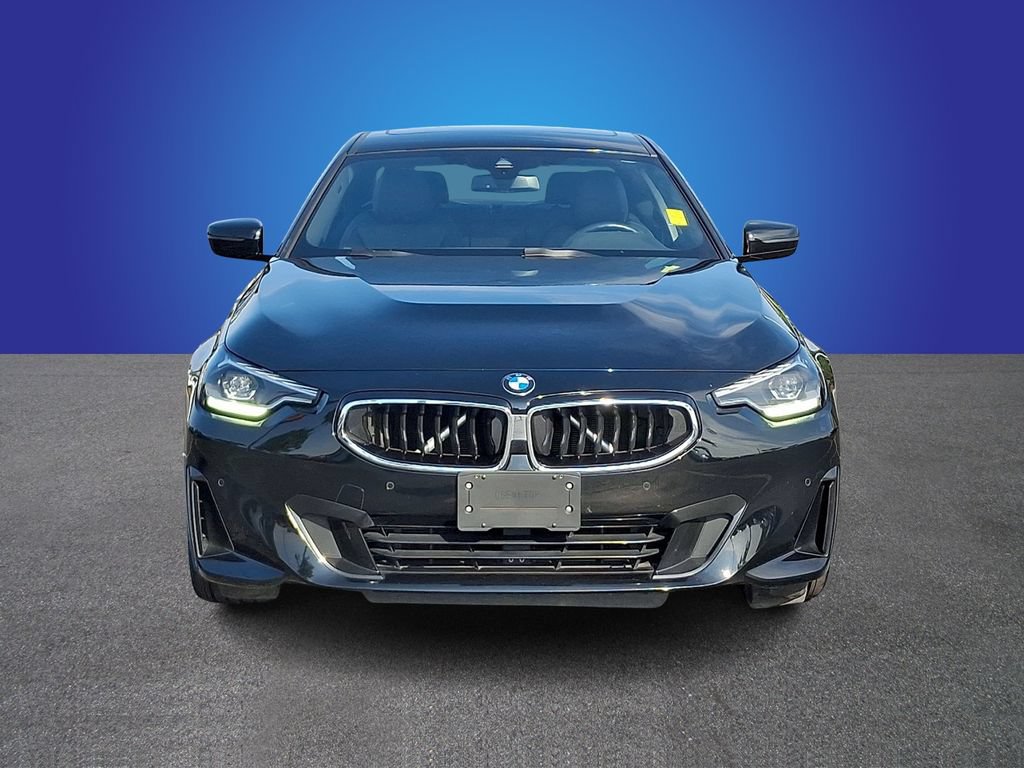 Used 2022 BMW 230i Coupe w/ Convenience Package RWD image 2