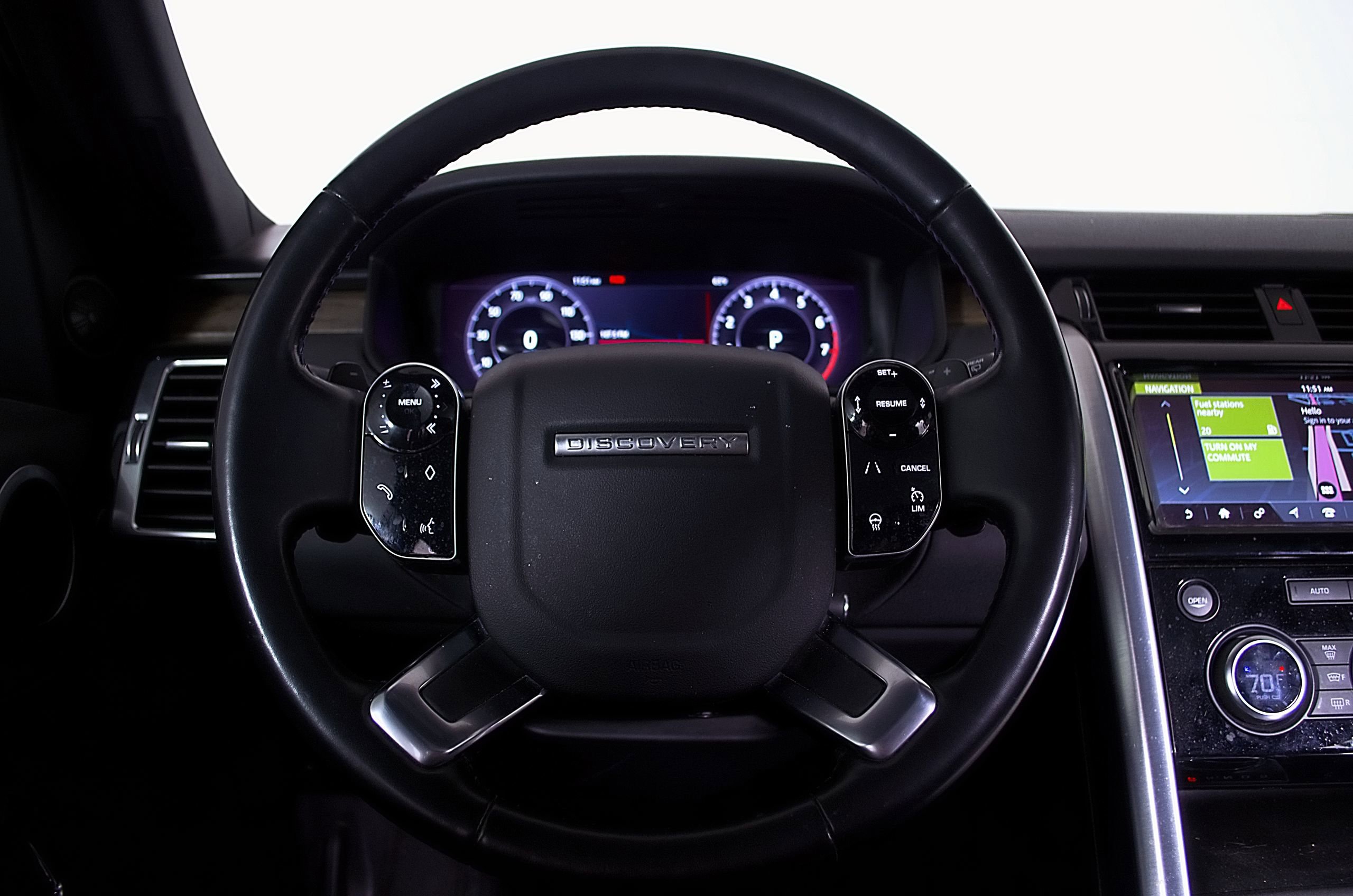 Used 2020 Land Rover Discovery HSE AWD/4WD image 29