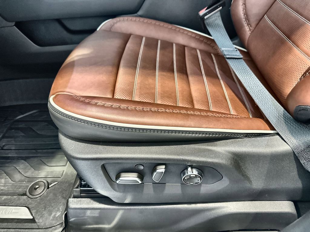 New 2026 GMC Sierra 2500 Denali Ultimate image 25