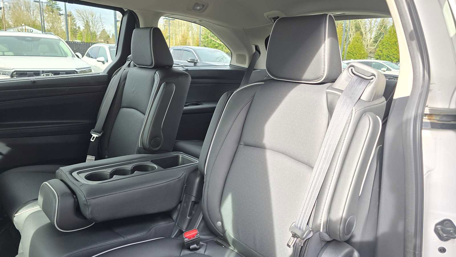 New 2026 Honda Odyssey Elite image 17