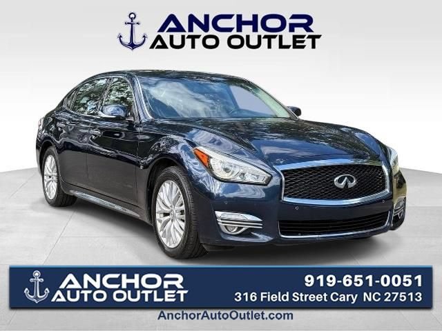 Used 2015 INFINITI Q70 L 3.7 RWD image 1