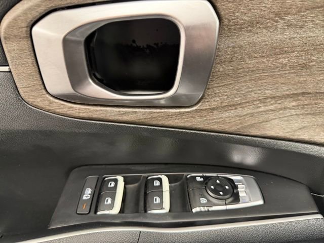 Used 2022 Kia Sorento S image 31