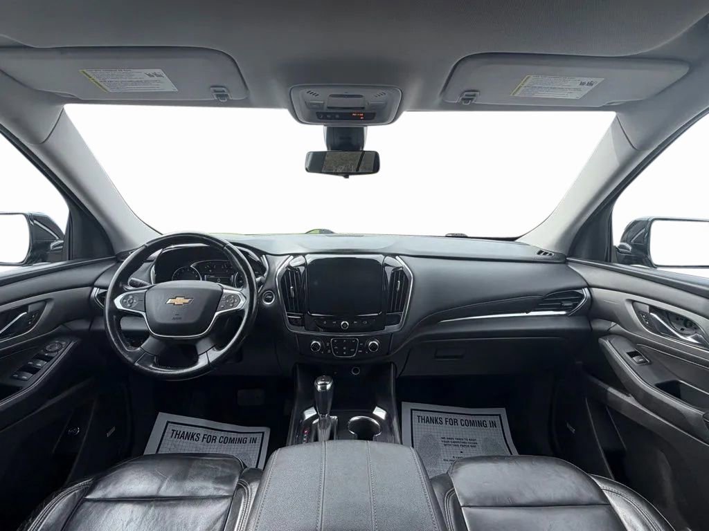 Used 2018 Chevrolet Traverse LT FWD image 12