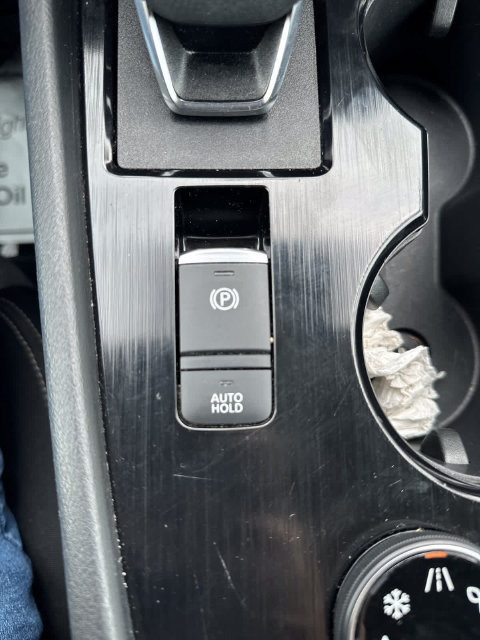 Used 2021 Nissan Rogue SV AWD/4WD image 26