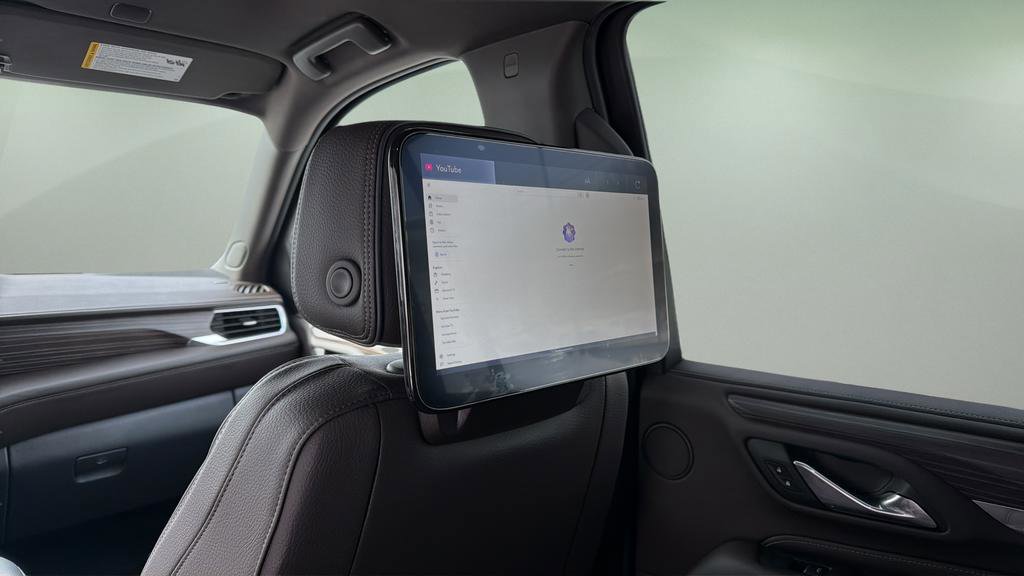 Used 2024 GMC Yukon XL Denali w/ Advanced Technology Package image 16