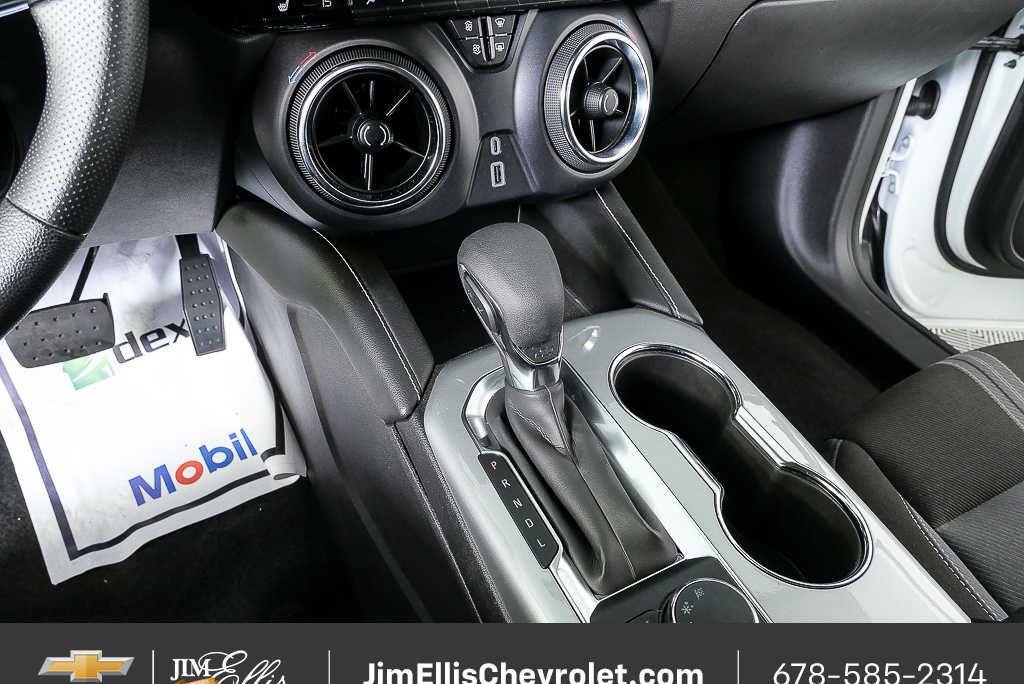 Certified 2025 Chevrolet Blazer LT FWD image 16