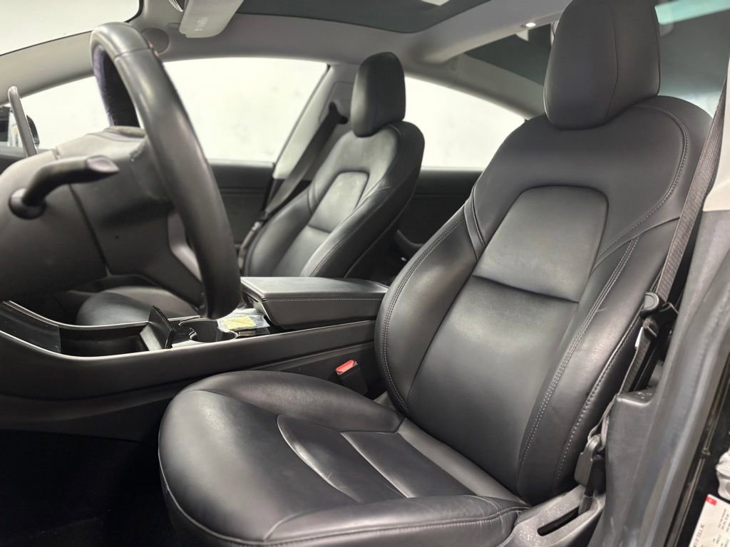 Used 2018 Tesla Model 3 Long Range image 7