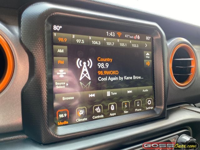 Used 2022 Jeep Gladiator Mojave w/ Cold Weather Group AWD/4WD image 10