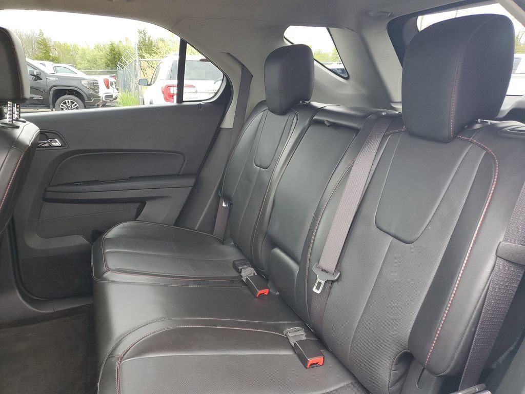 Used 2017 Chevrolet Equinox LT AWD/4WD image 27