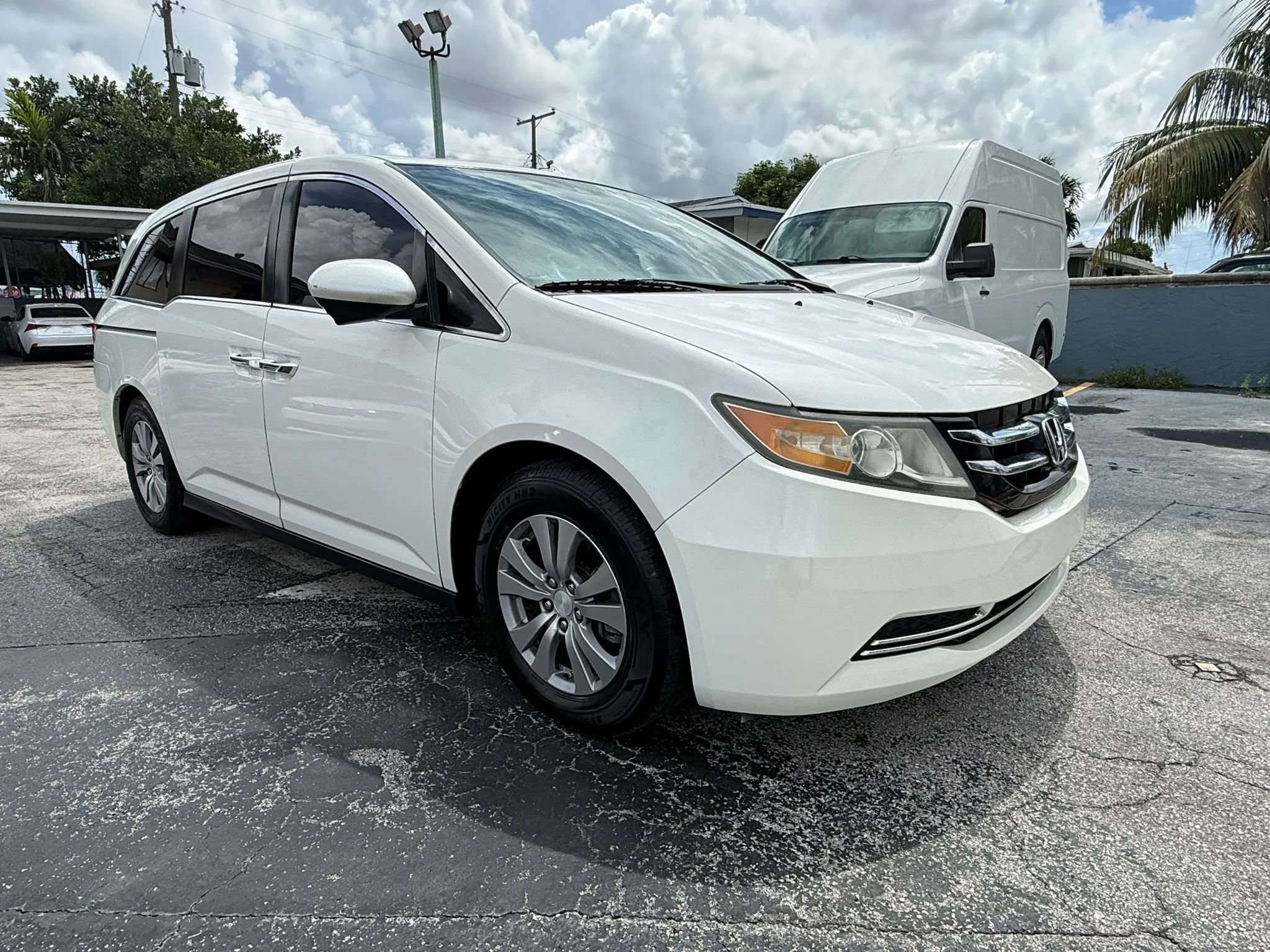 Used 2015 Honda Odyssey EX-L image 7