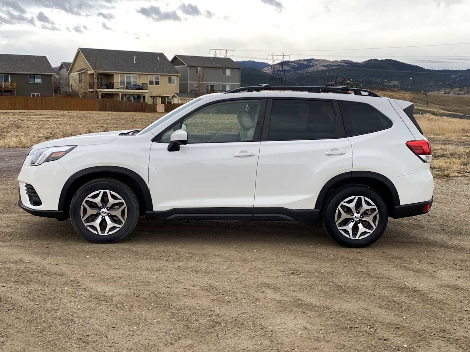 Used 2023 Subaru Forester Premium image 10