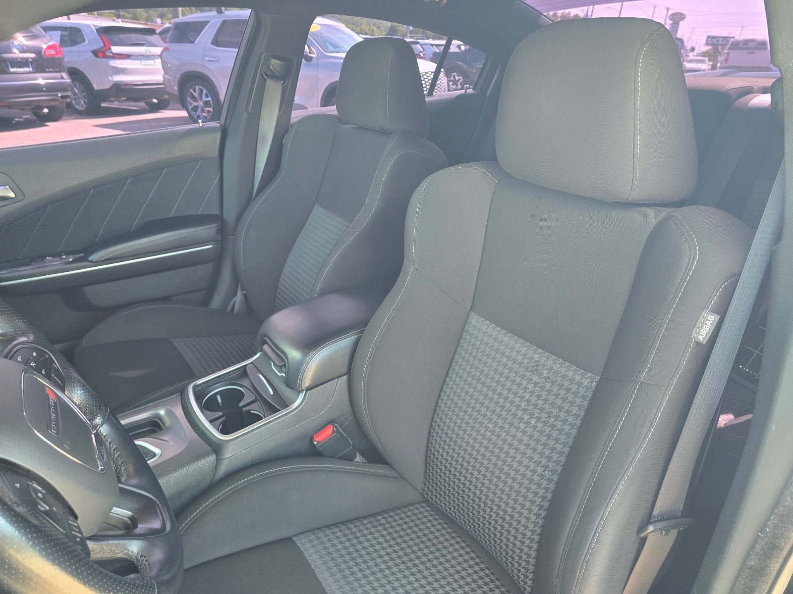 Used 2022 Dodge Charger R/T RWD image 12