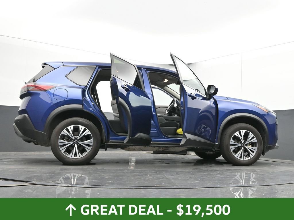 Used 2023 Nissan Rogue SV image 77