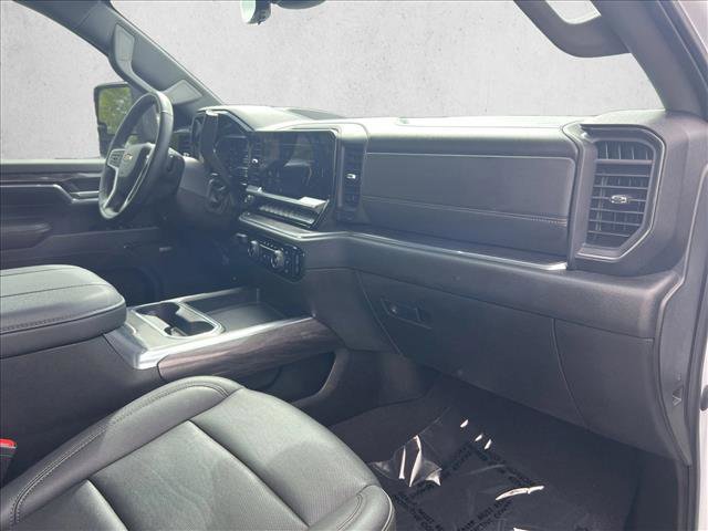 Used 2024 Chevrolet Silverado 3500 LTZ w/ LTZ Plus Package AWD/4WD image 23