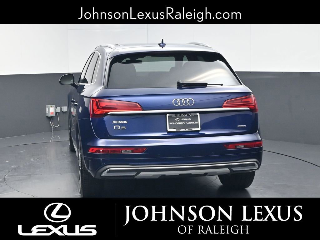 Used 2021 Audi Q5 2.0T Premium w/ Convenience Package image 8