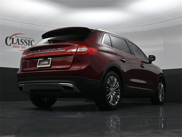 Used 2018 Lincoln MKX Reserve w/ Lincoln MKX Climate Package image 29