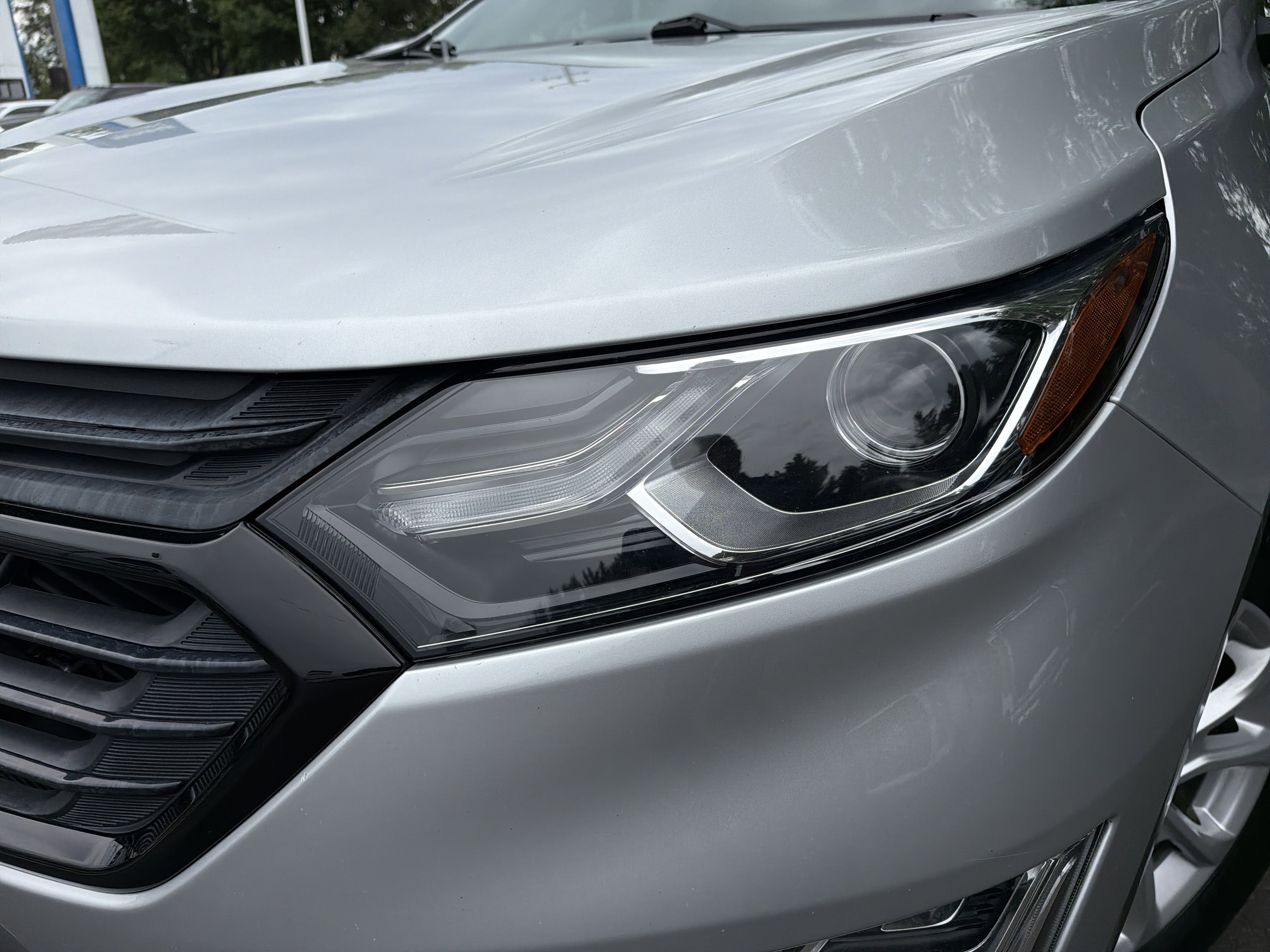 Used 2019 Chevrolet Equinox LS w/ LS Convenience Package FWD image 6