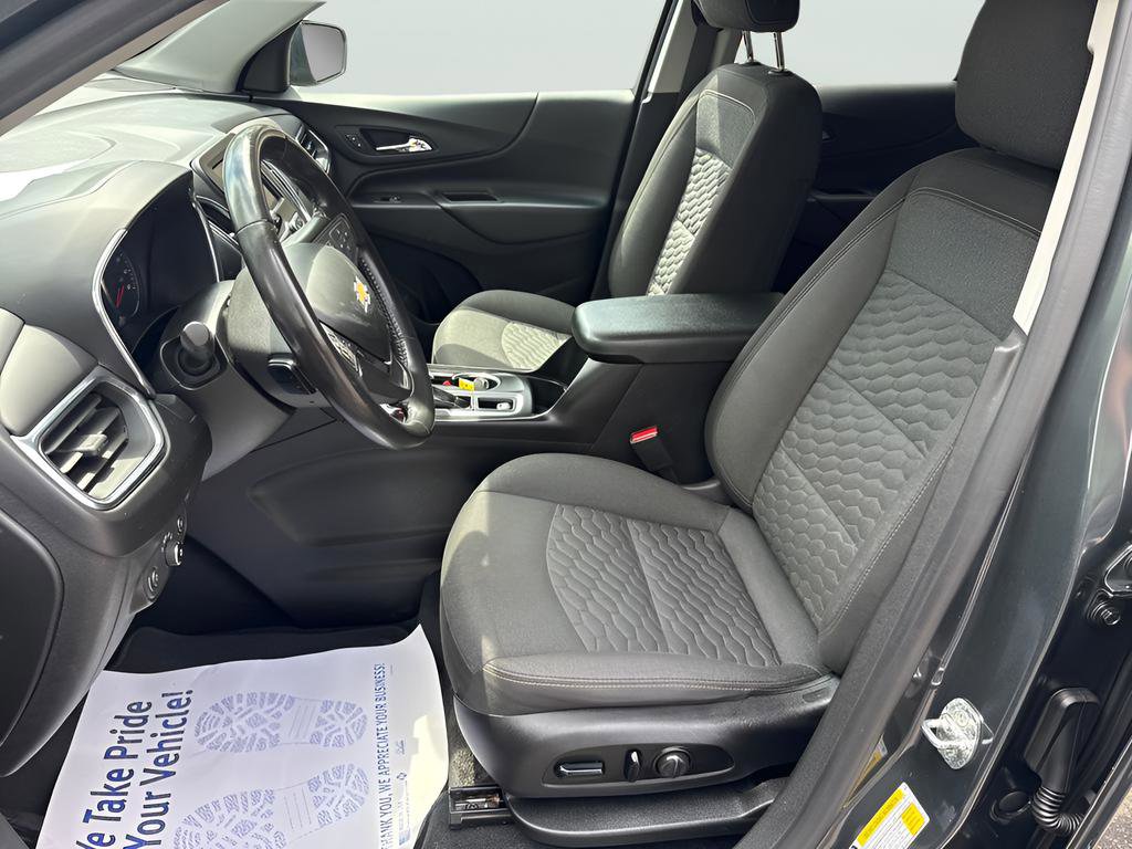 Used 2021 Chevrolet Equinox LT AWD/4WD image 17