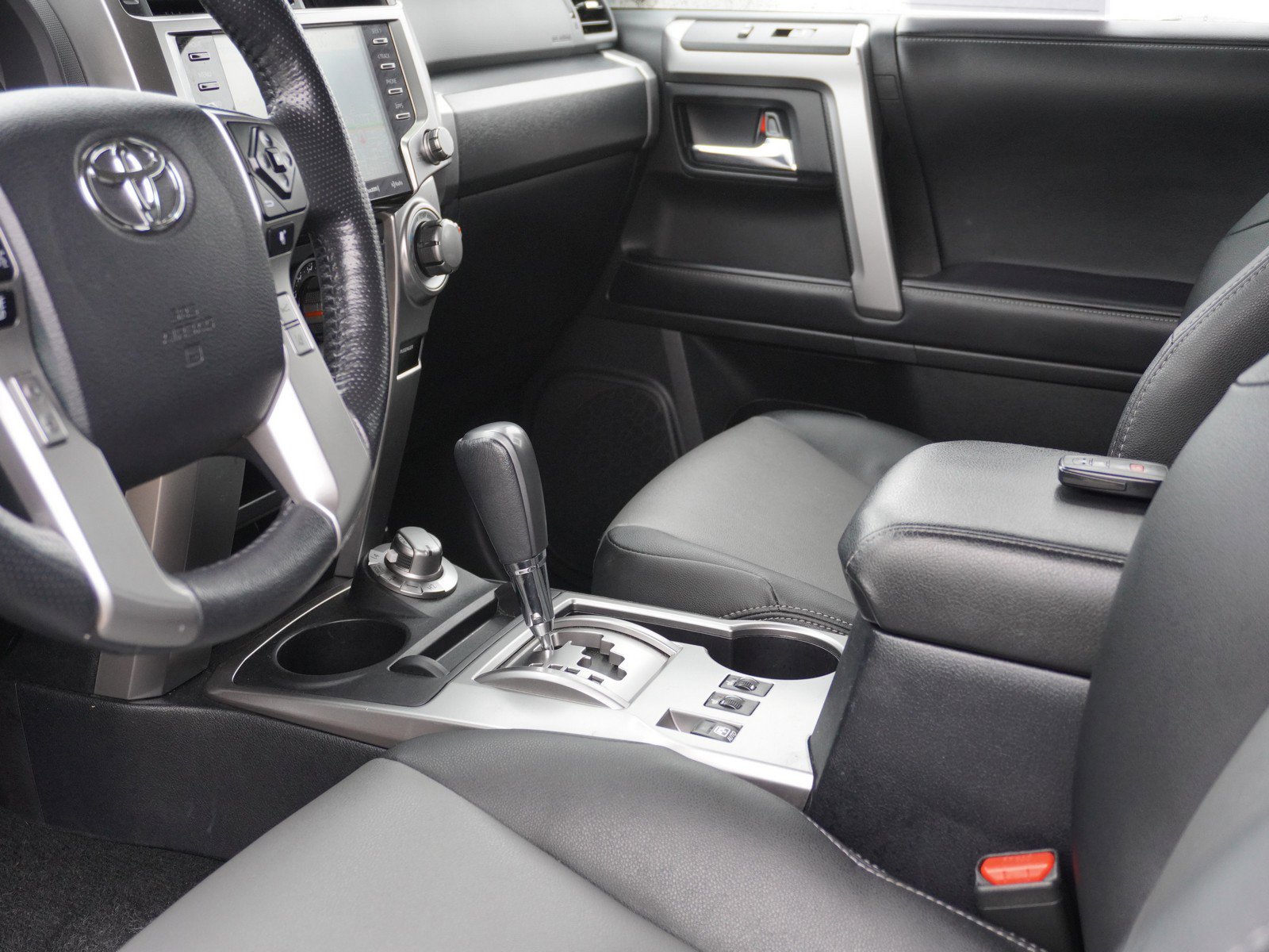 Used 2024 Toyota 4Runner SR5 Premium image 21