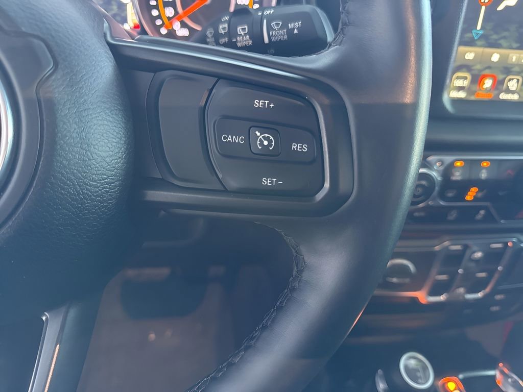 Used 2023 Jeep Wrangler Altitude image 15