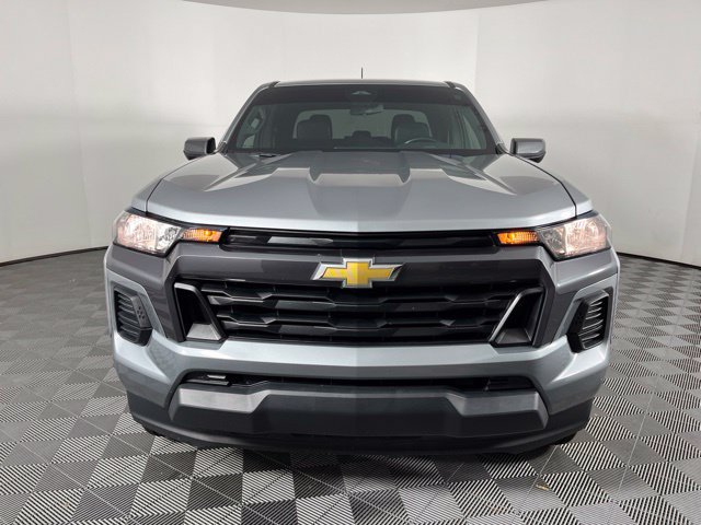 Used 2024 Chevrolet Colorado LT RWD image 5
