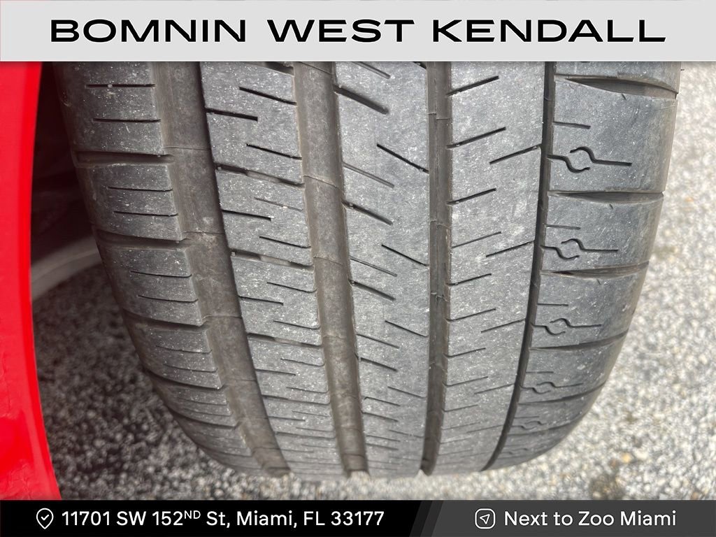 Used 2021 Chevrolet Corvette Stingray Coupe w/ Z51 Performance Package image 2