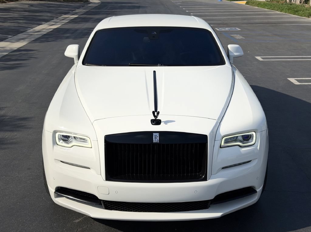 Used 2017 Rolls-Royce Wraith RWD image 5