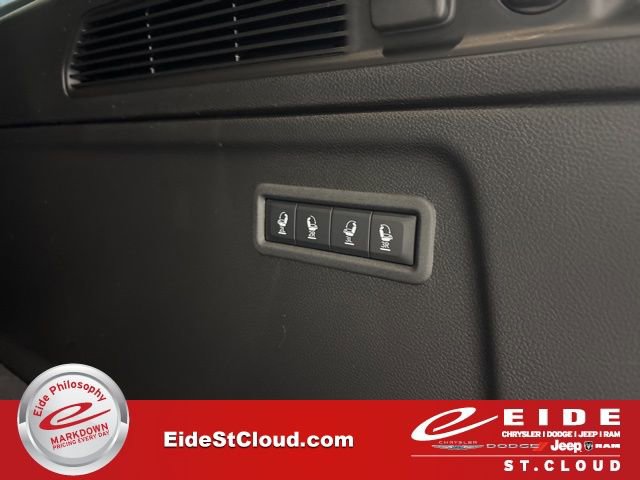 New 2026 Jeep Grand Wagoneer L Limited image 13