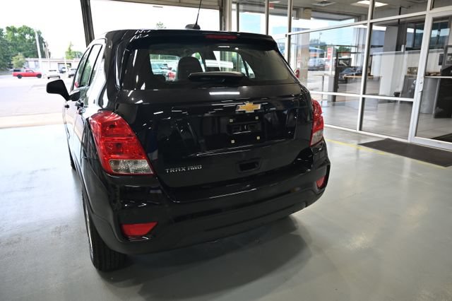 Used 2020 Chevrolet Trax LS AWD/4WD image 6