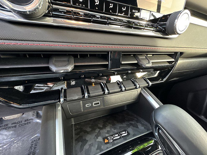 Certified 2024 Chevrolet Colorado Z71 w/ LPO, Dark Essentials Package image 27