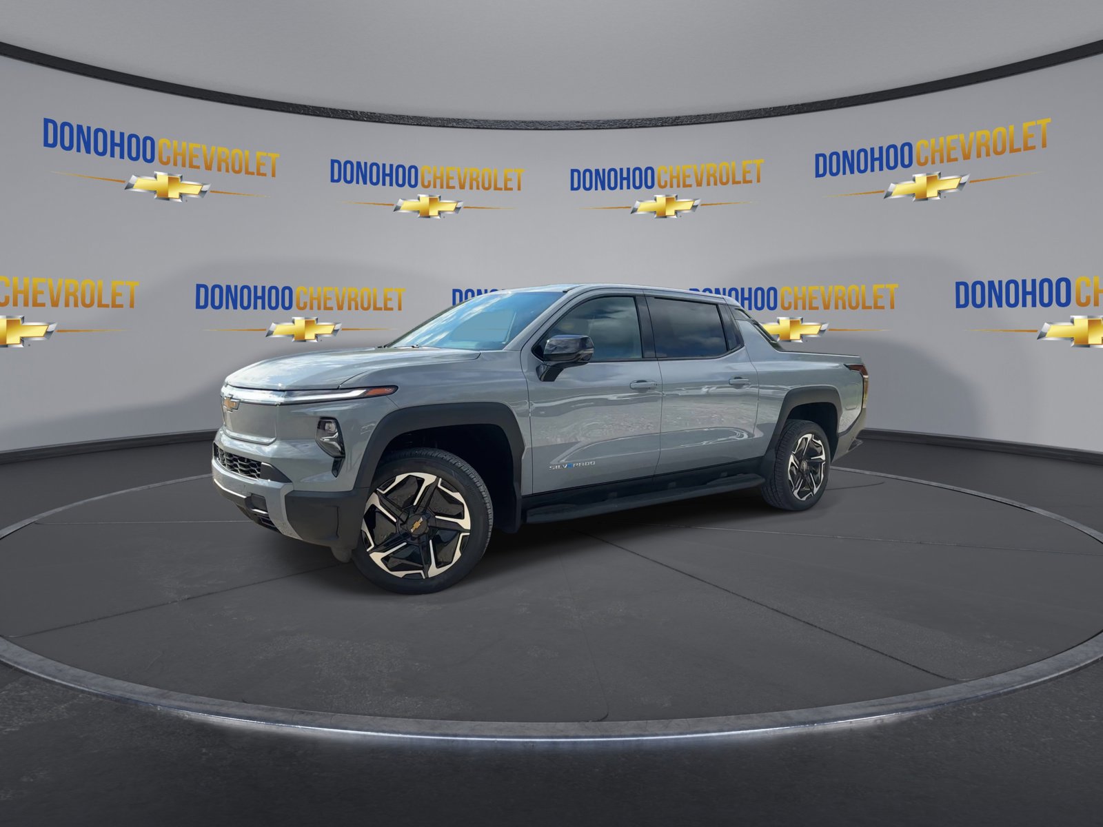 New 2026 Chevrolet Silverado EV LT w/ Premium Package image 7