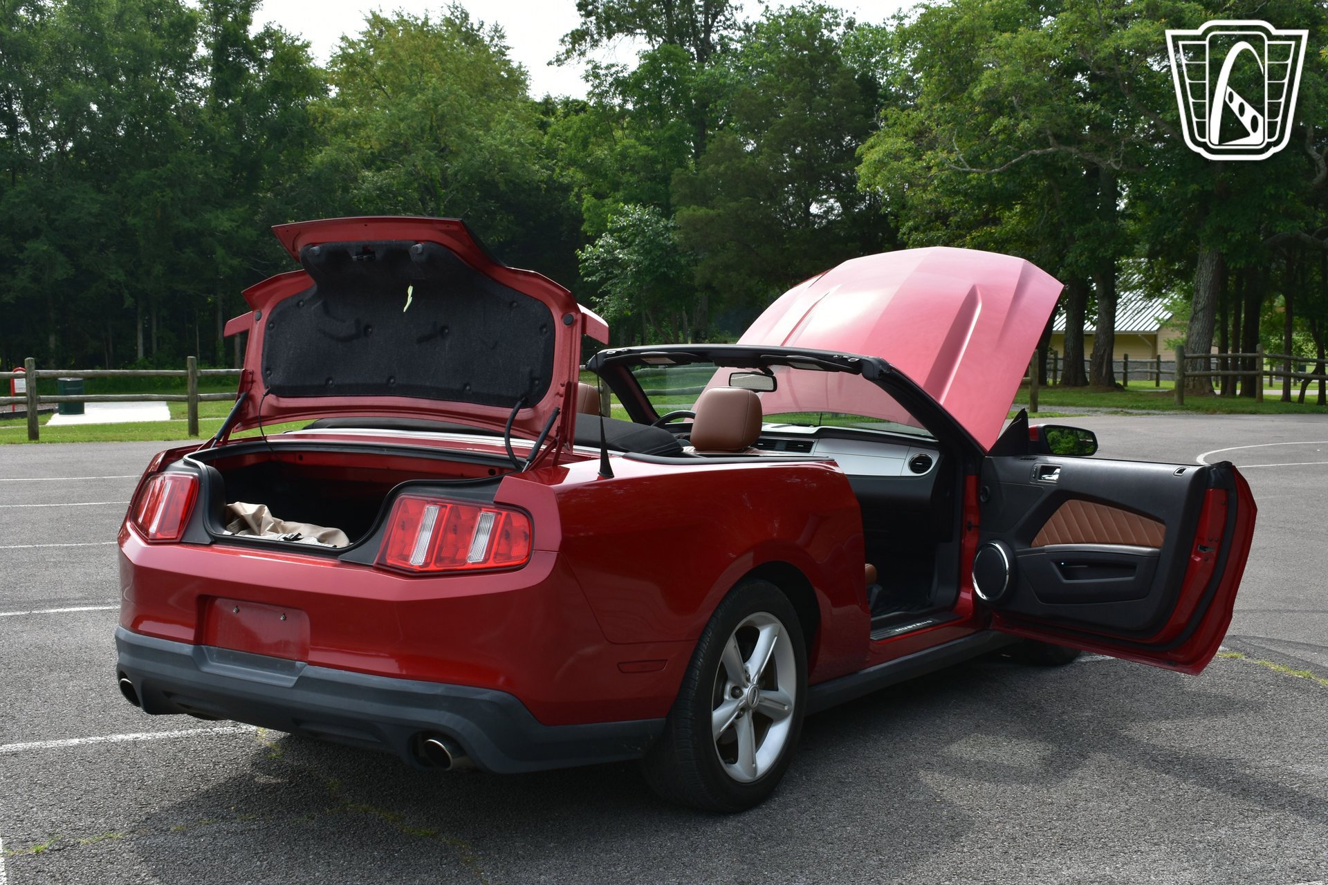 Used 2011 Ford Mustang GT Premium w/ Comfort Pkg RWD image 31