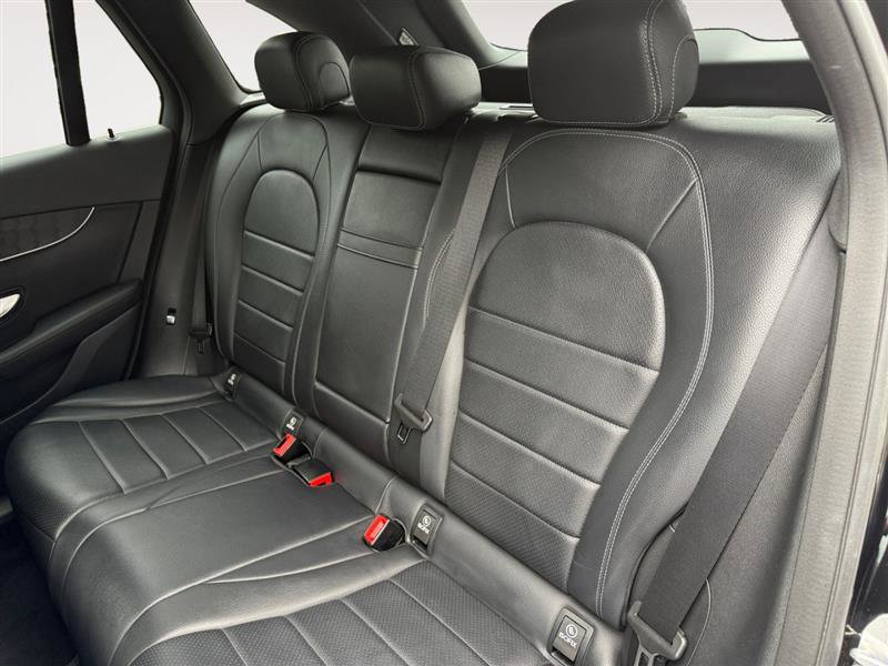 Used 2018 Mercedes-Benz GLC 300 image 14