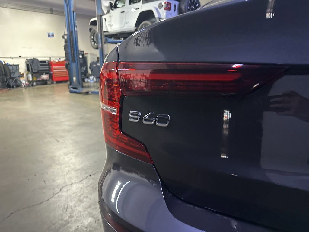 Used 2024 Volvo S60 B5 Plus w/ Climate Package AWD/4WD image 6